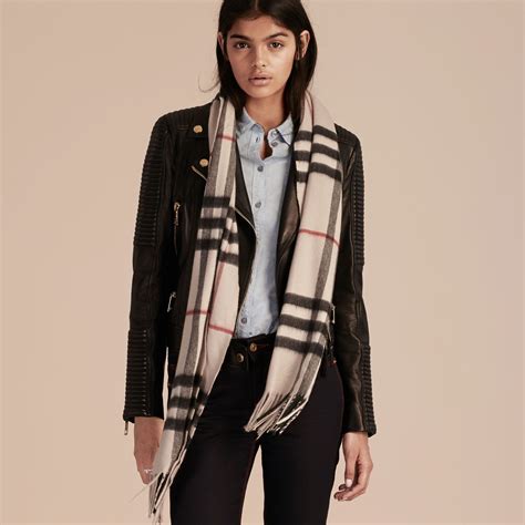 burberry alternative scarves|burberry scarf women sale.